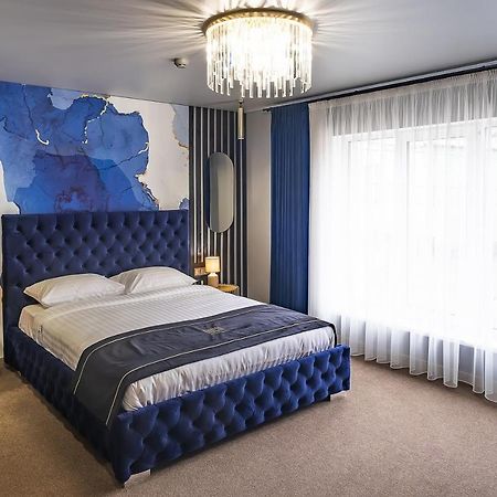 ויניצה Rich Boutique-Hotel מראה חיצוני תמונה